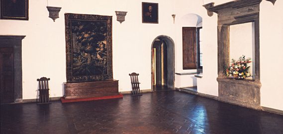 terracottaplatten und tonplatten carreaux de terre cuite et d’argile terracotta and earthenware tiles frischknecht ag